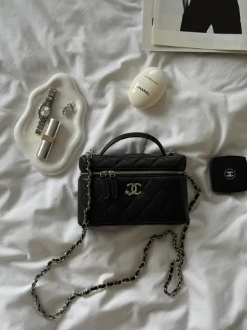 Chanel Caviar Quilted CC Top Handle Long Vanity Black